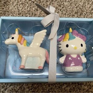 Hello Kitty Salt and Pepper Set New In Box Hand Painted Highly Collectible #A19